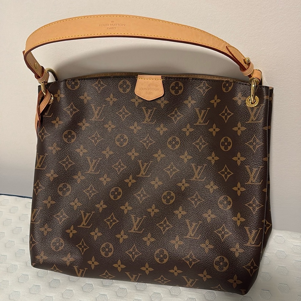 ORIGINAL LV GRACEFUL PM HOBO COMES WITH DUST BAG NO BOX